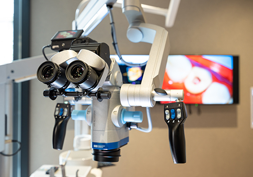 マイクロスコープによる精密根管治療